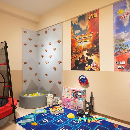 Tanjung Tokong Fantasy Funland Retreat By The Only Bnb מראה חיצוני תמונה