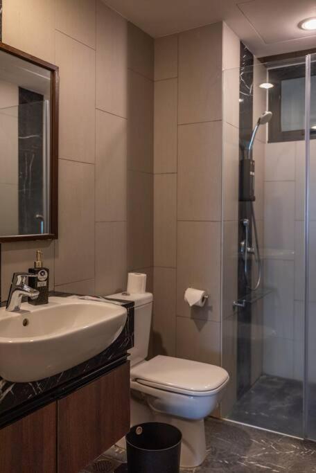 Tanjung Tokong Fantasy Funland Retreat By The Only Bnb מראה חיצוני תמונה